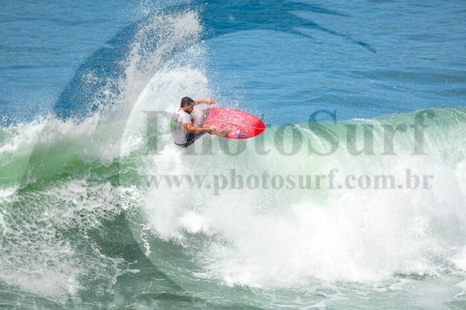 Prainha 25 fevereiro 2026 left corner