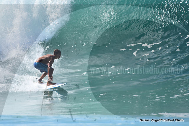 Foto Vitor Ferreira no Posto 11 - Recreio - Imagem 1